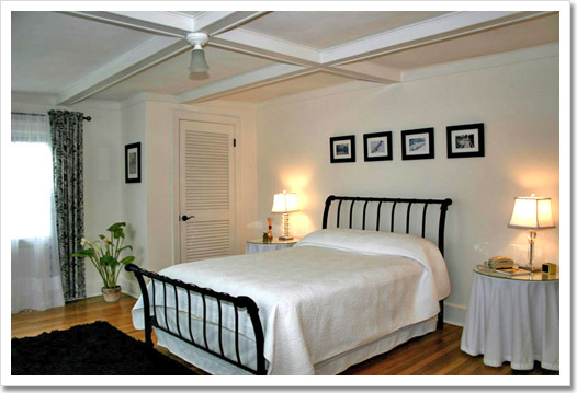 View 27 - 376 North Main Street