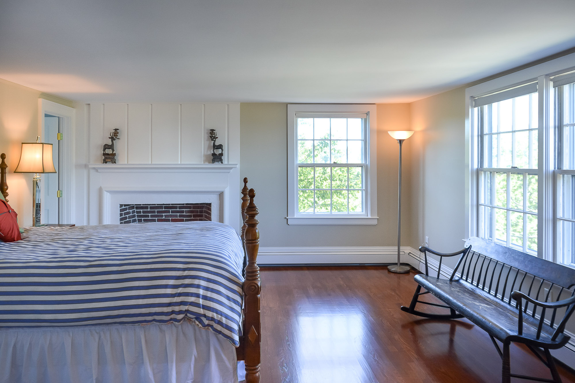 6264 White Head Road, Cohasset at Dean and Hamilton REALTORS